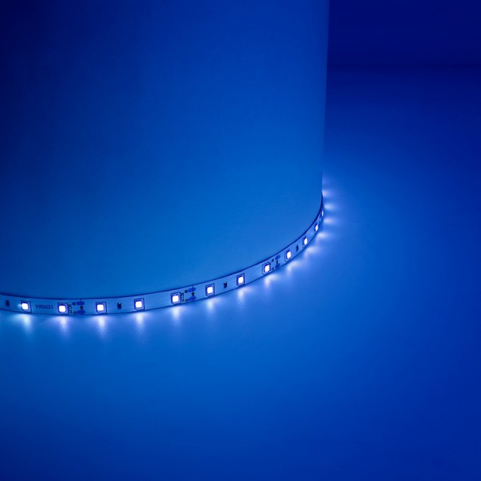 Cветодиодная LED лента FERON LS604, 60SMD(2835)/м 4.8Вт/м 5м 27677 Cветодиодная LED лента FERON LS604, 60SMD(2835)/м 4.8Вт/м 5м 27677