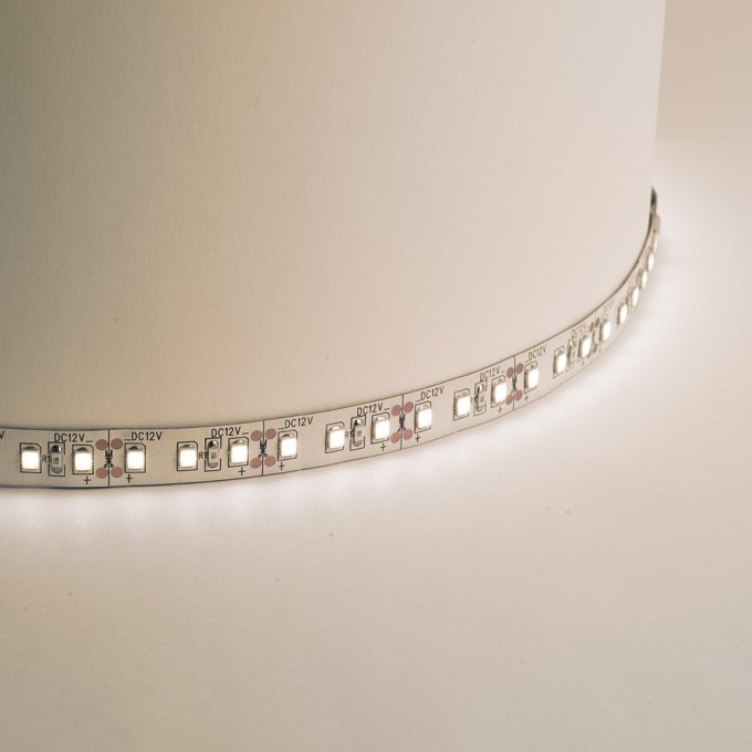 Cветодиодная LED лента FERON LS612, 120SMD(2835)/м 9.6Вт/м 5м 27730 Cветодиодная LED лента FERON LS612, 120SMD(2835)/м 9.6Вт/м 5м 27730