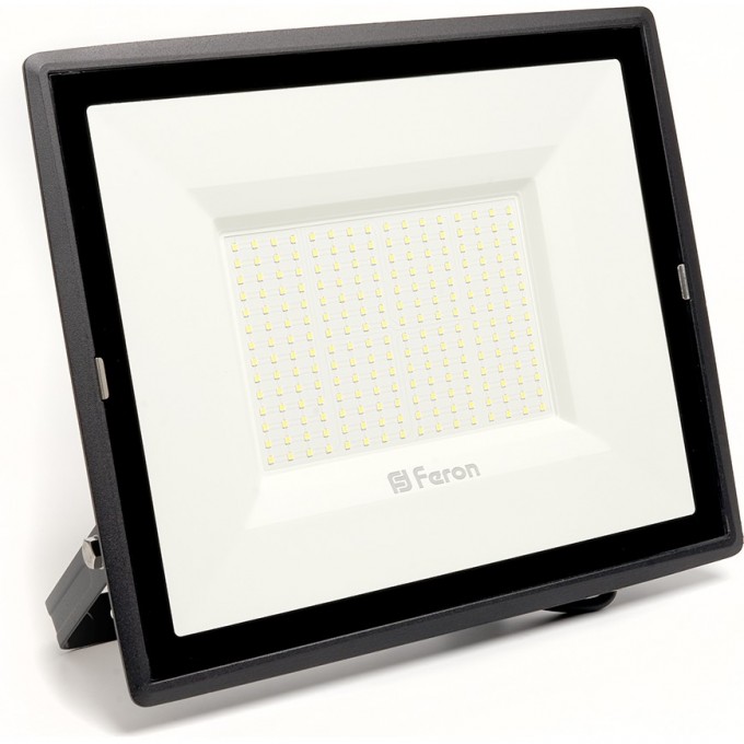Светодиодный прожектор FERON LL-924 IP65 200W 6400K 29499 Светодиодный прожектор FERON LL-924 IP65 200W 6400K 29499